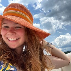 Meet your Posher, Paige